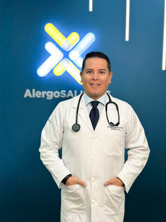 Dr. Santiago Leguísamo Milla